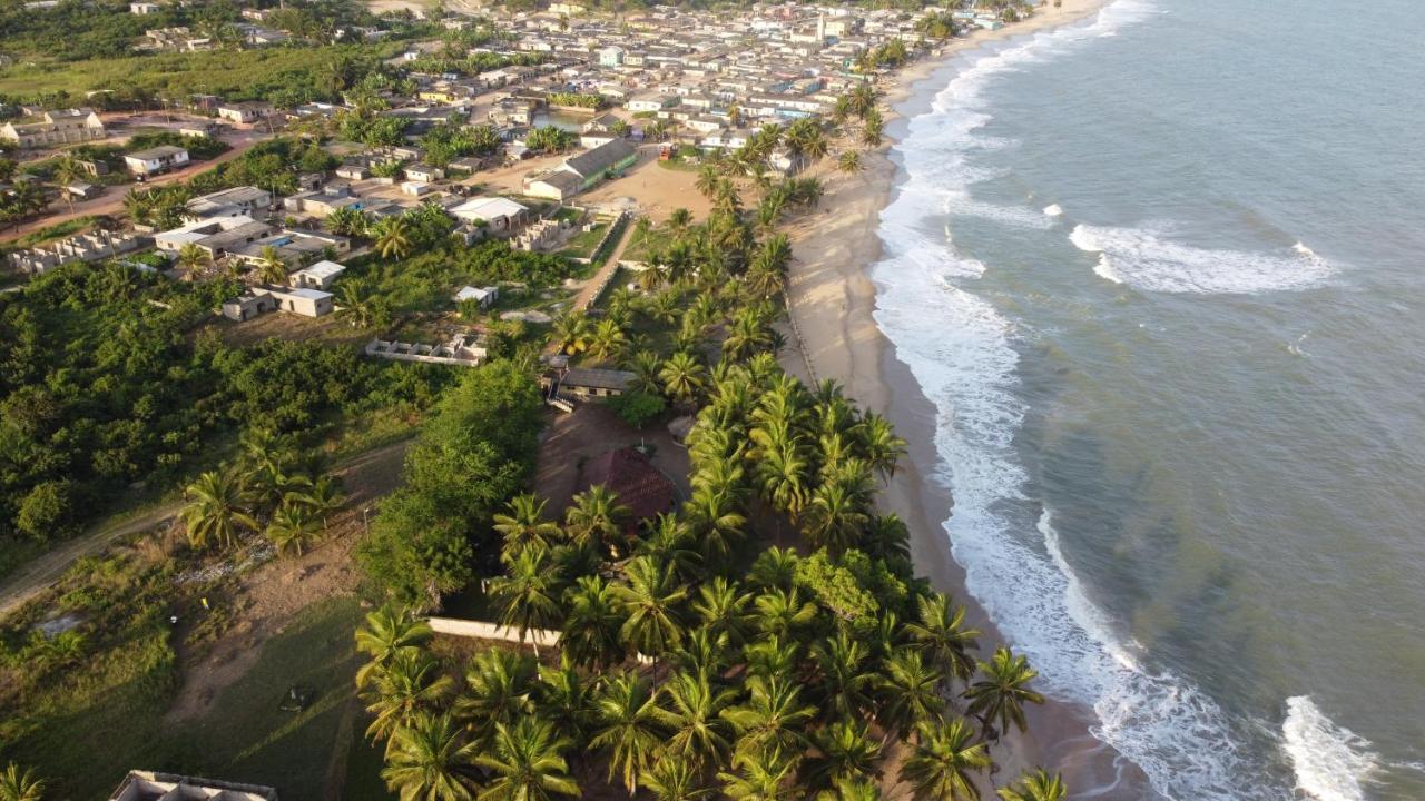 Charlestina Beach Resort Ampeni Buitenkant foto